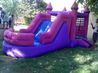 Castle Bouncy On Rent